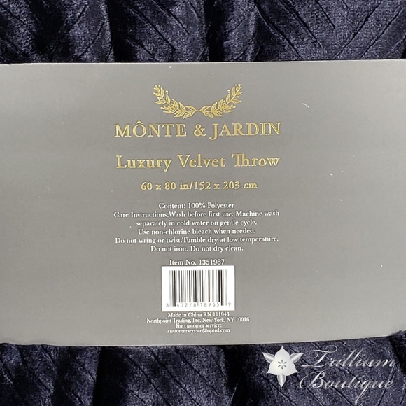 Monte & Jardin Embossed Luxury Velvet Throw Blue - Picture 6 of 7